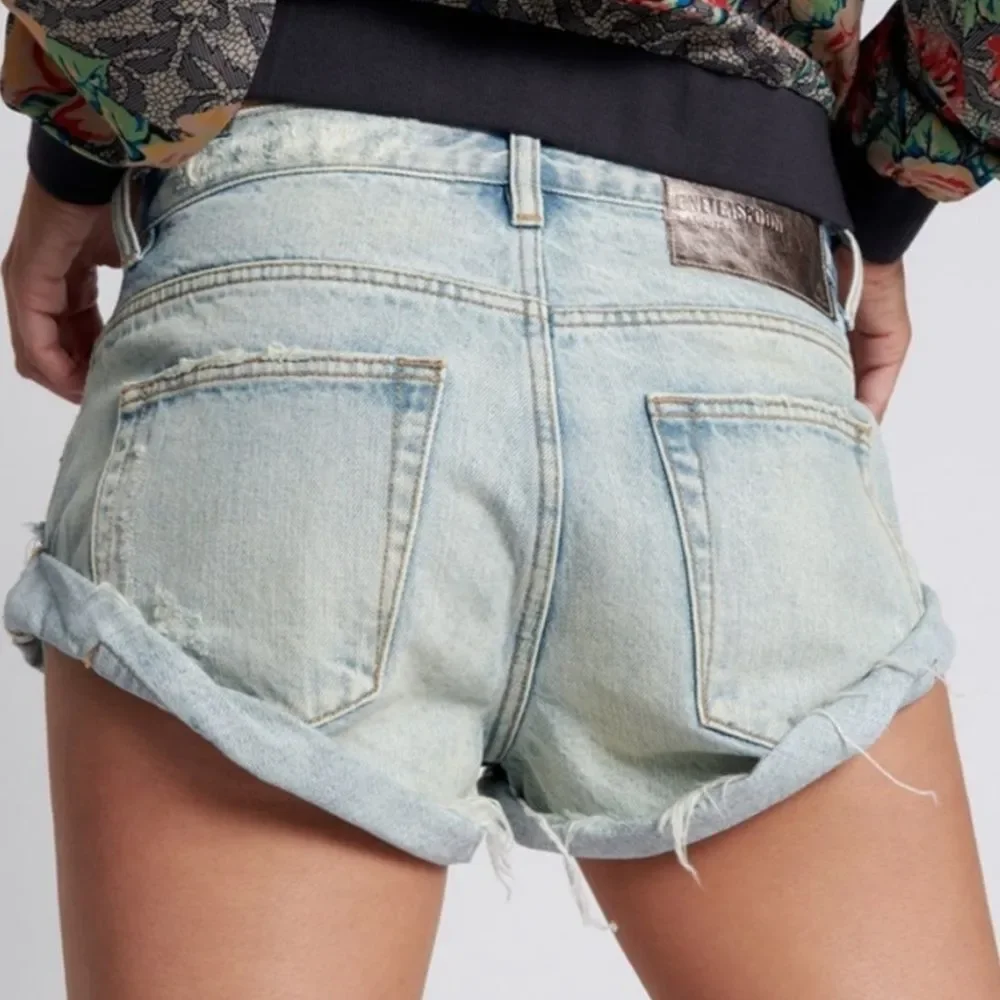 One-Teaspoon Kansas Bandit‎ 31” Blue Jean Shorts